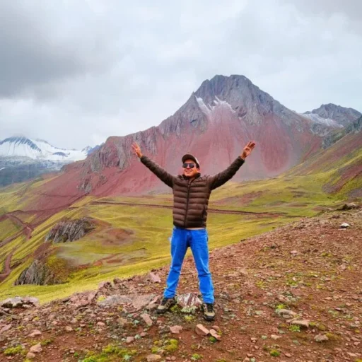 WhatsApp-Image-2025-08-28-at-1.01.12-PM-600x600