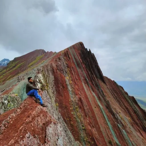 WhatsApp-Image-2025-08-28-at-1.01.13-PM-4-600x600